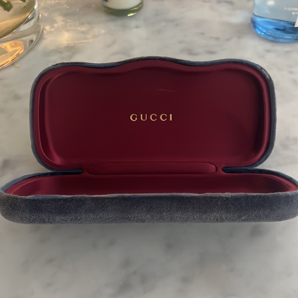 Gucci sunglasses case. Good condition. - Picture 1 of 2